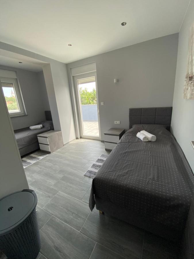 מדולין Villa Maleo מראה חיצוני תמונה