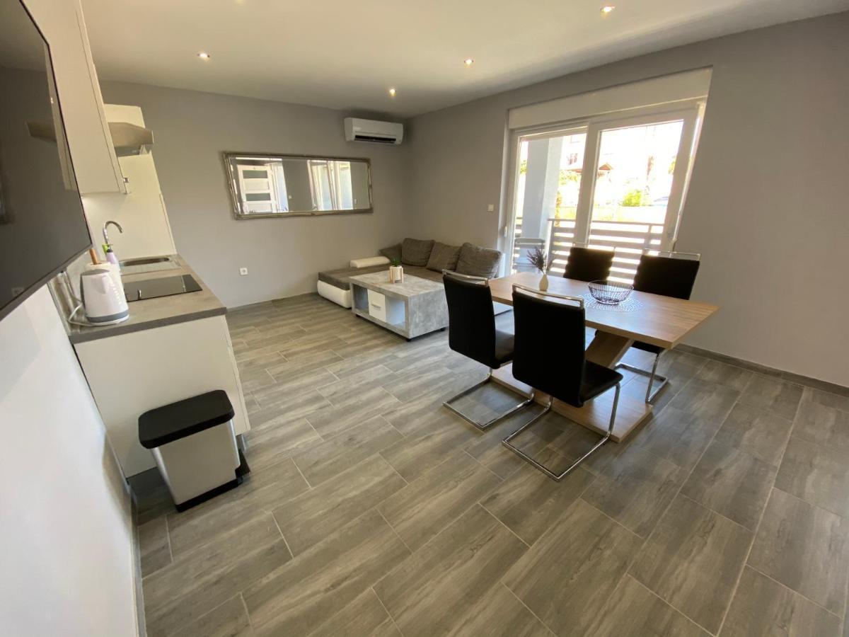 מדולין Villa Maleo מראה חיצוני תמונה
