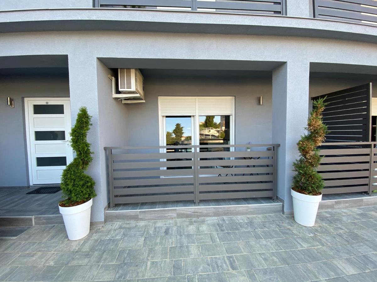 מדולין Villa Maleo מראה חיצוני תמונה